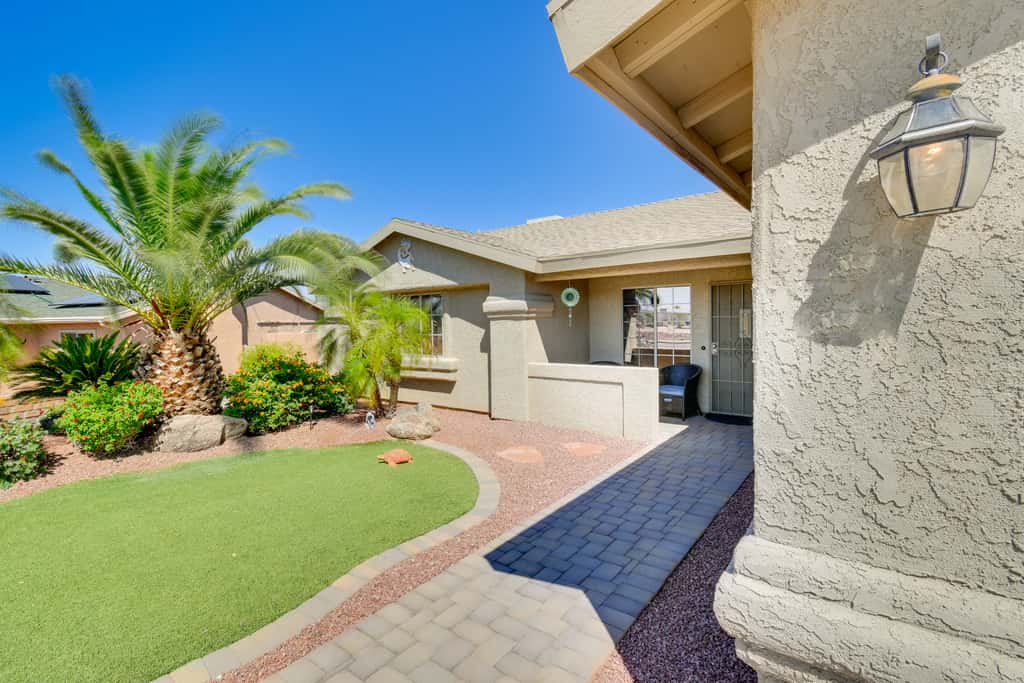 ~ 5 Mi to Beach & Golf: Lake Havasu City Home