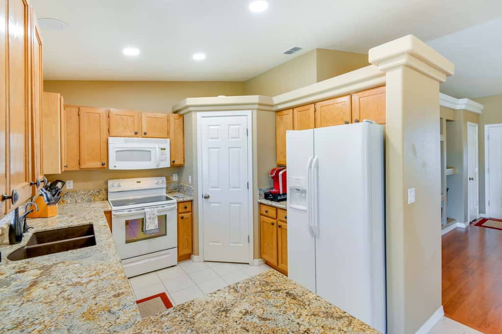 ~ 5 Mi to Beach & Golf: Lake Havasu City Home