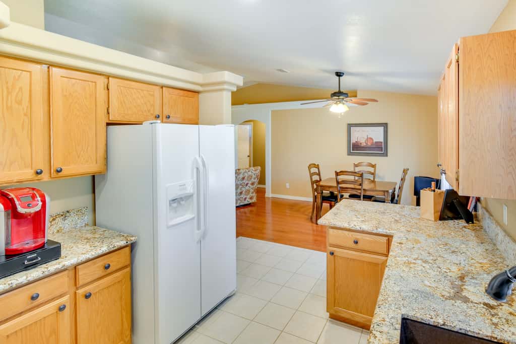 ~ 5 Mi to Beach & Golf: Lake Havasu City Home