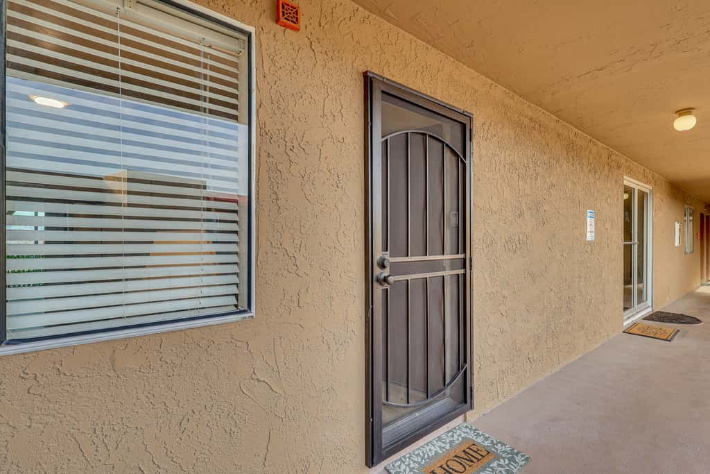 Newly Renovated Condo w/ Pool in Lake Havasu City!