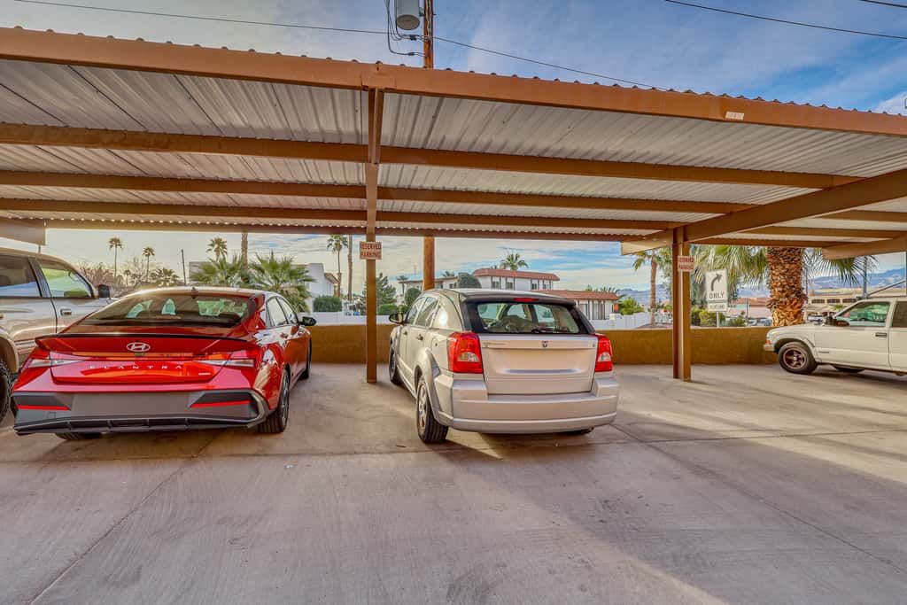Newly Renovated Condo w/ Pool in Lake Havasu City!
