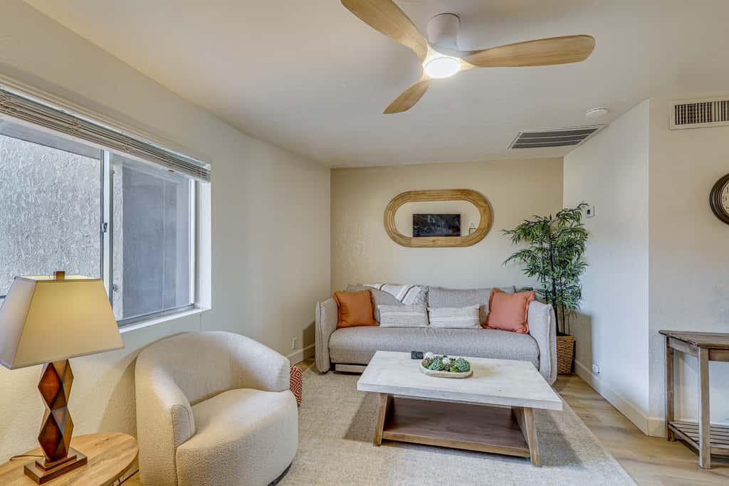 Newly Renovated Condo w/ Pool in Lake Havasu City!