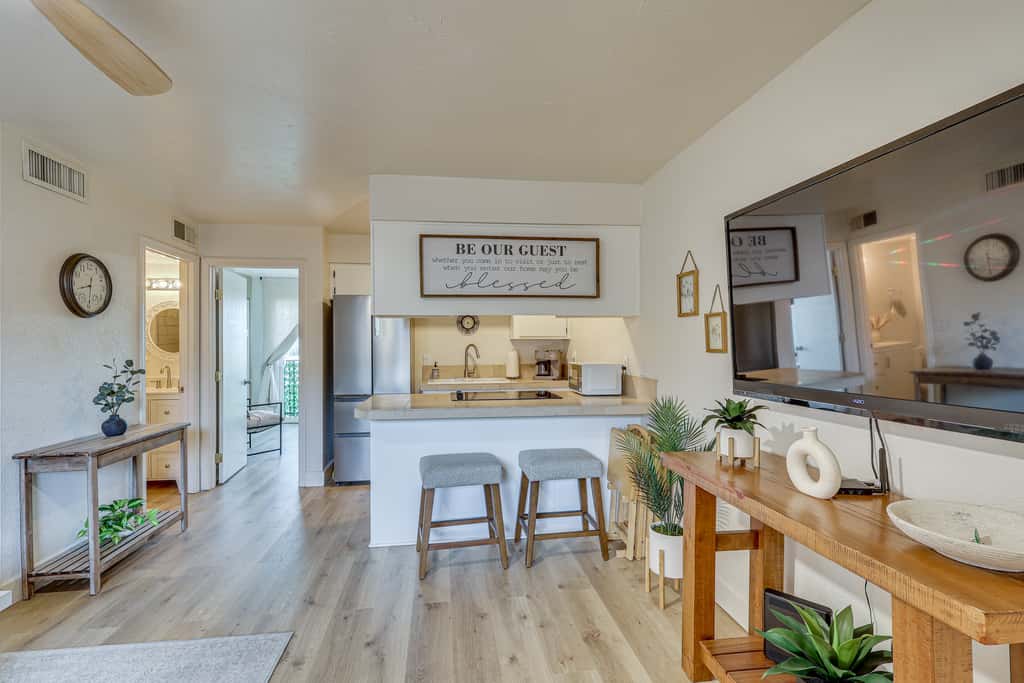 Newly Renovated Condo w/ Pool in Lake Havasu City!