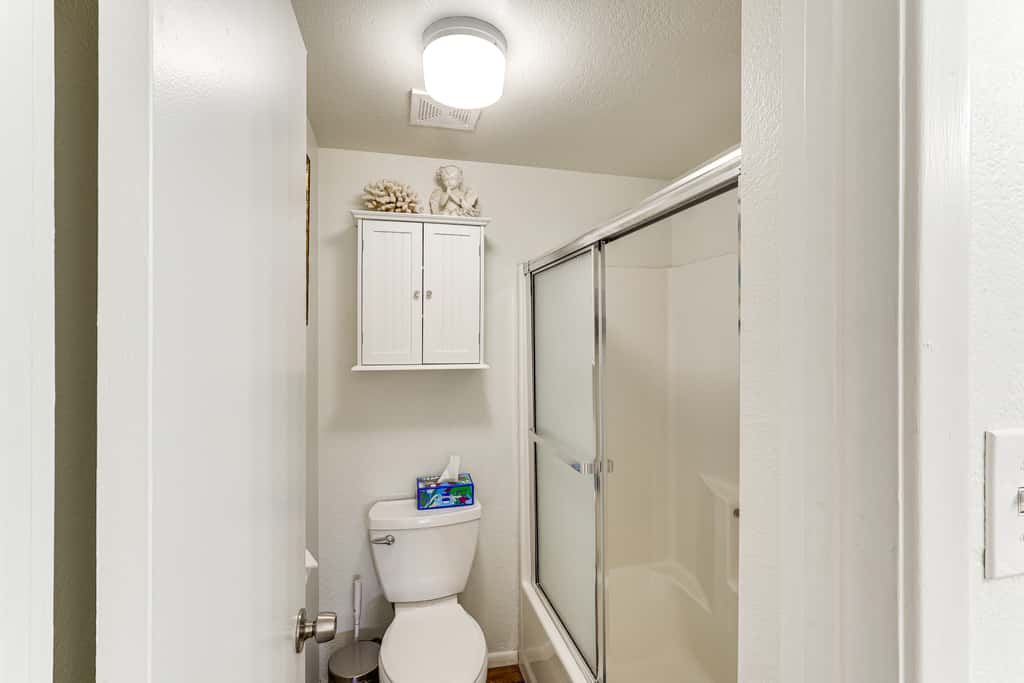 Walk to Rotary Park: LHC Condo w/ Private Patio