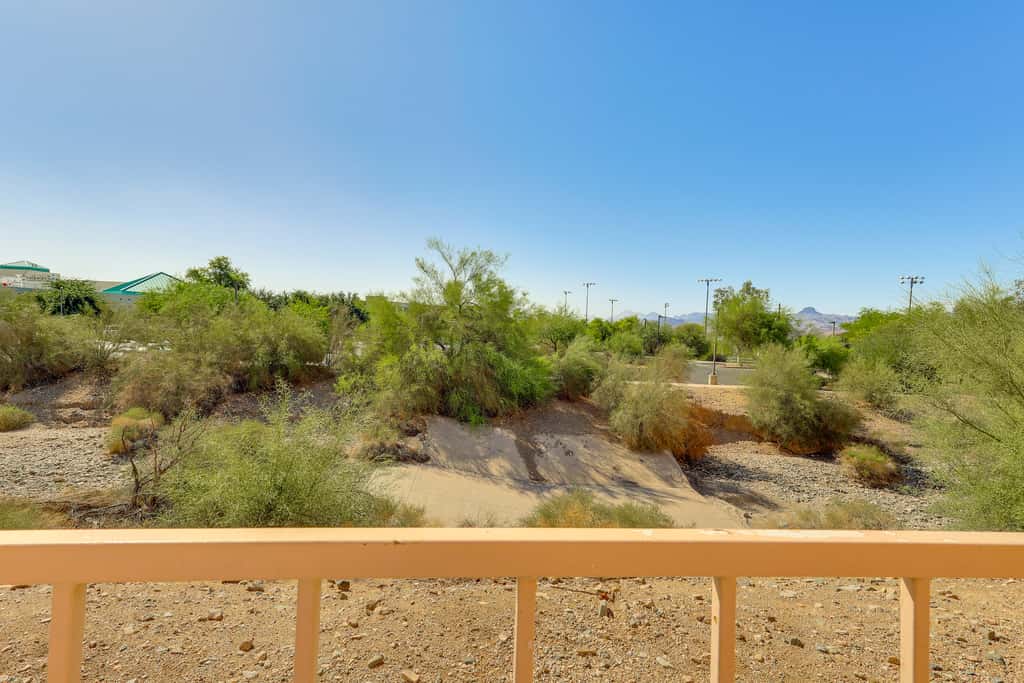 Walk to Rotary Park: LHC Condo w/ Private Patio