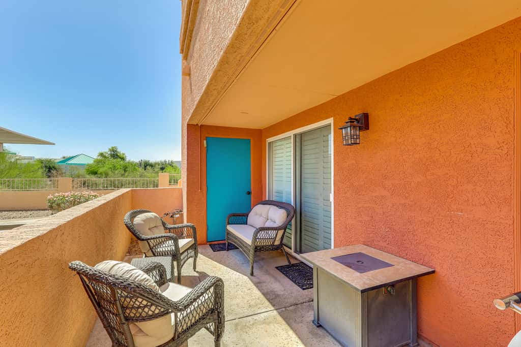 Walk to Rotary Park: LHC Condo w/ Private Patio