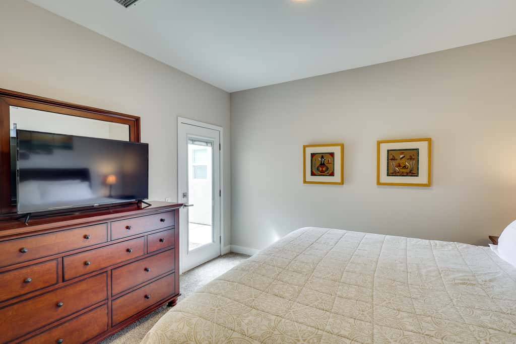 3 Mi to Lake Havasu: Condo w/ Mountain & Lake View