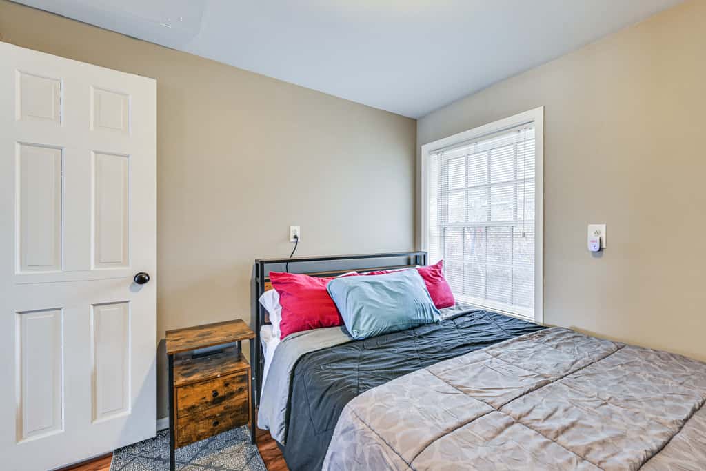 'AAG's Comfort Zone' Guesthouse 5 Mi to UNCC!