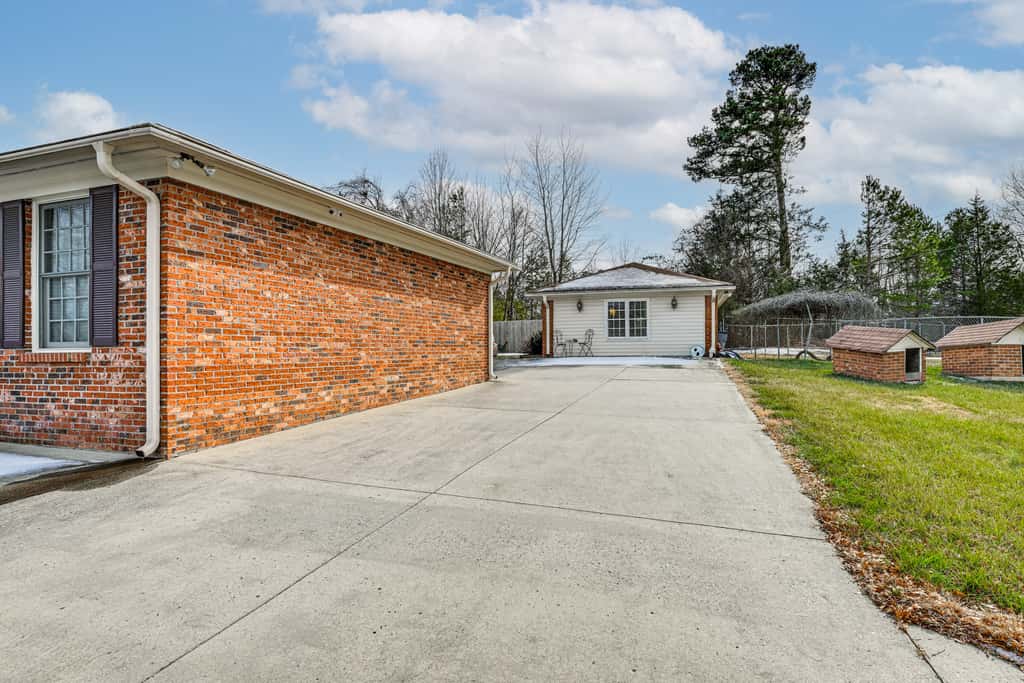 'AAG's Comfort Zone' Guesthouse 5 Mi to UNCC!
