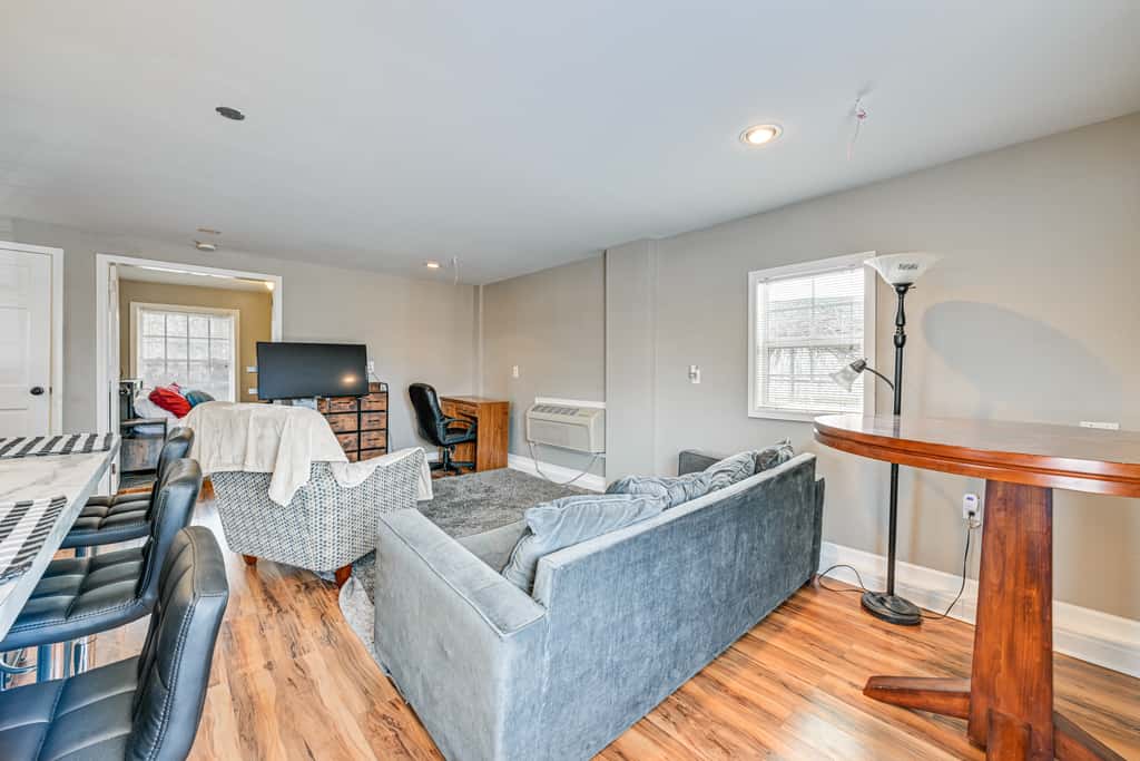 'AAG's Comfort Zone' Guesthouse 5 Mi to UNCC!