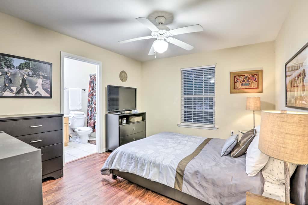 Tallahassee Townhome 4 Mi to College Town!