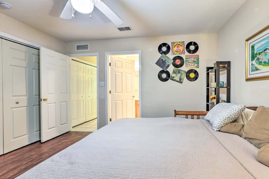 Tallahassee Townhome 4 Mi to College Town!