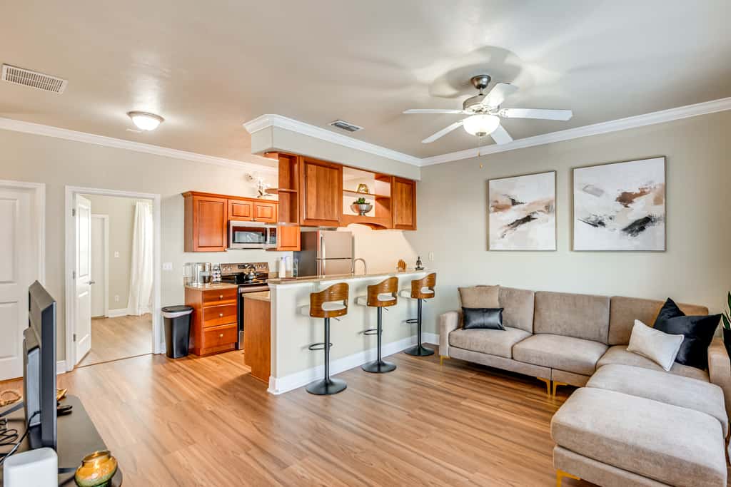 3 Mi to FSU! Townhome w/ Pool Access