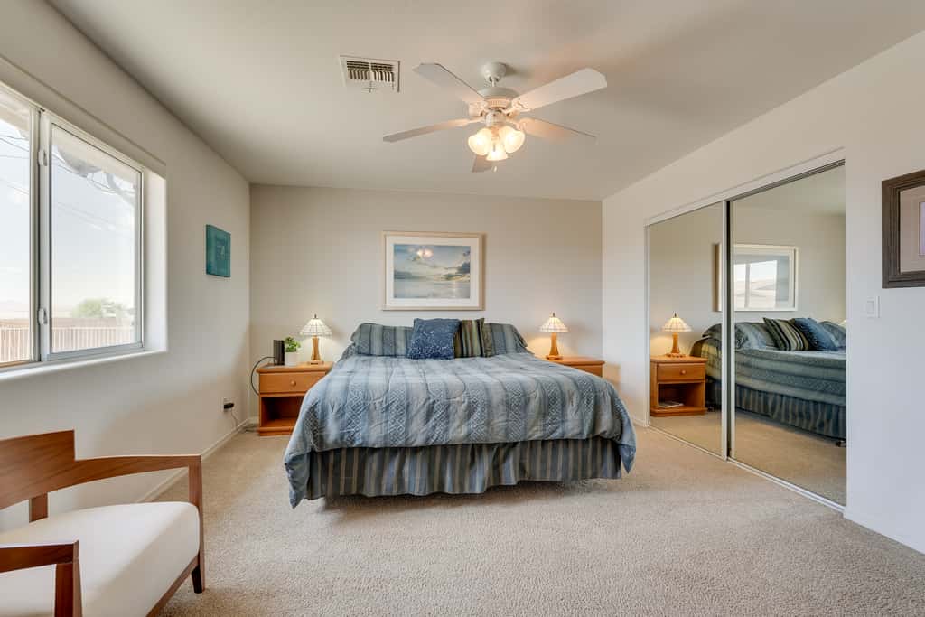 2 Mi to Lake & Dtwn: Lake Havasu City Home!