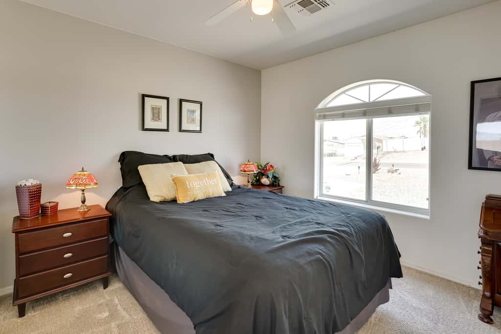2 Mi to Lake & Dtwn: Lake Havasu City Home!