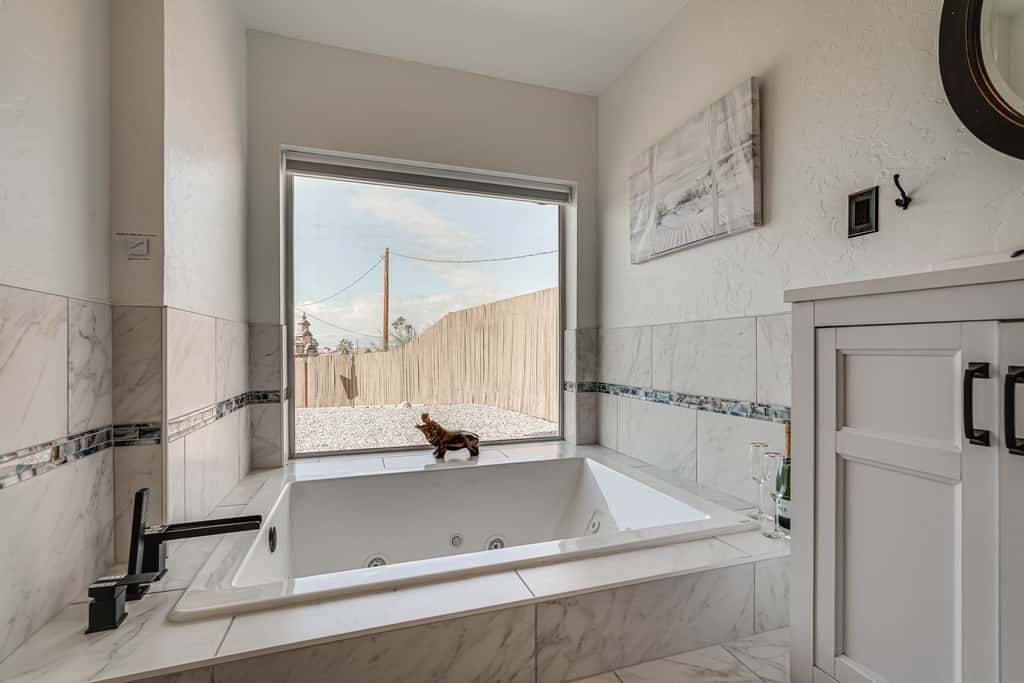 Furnished Patio, Grill & Views: Lake Havasu Home