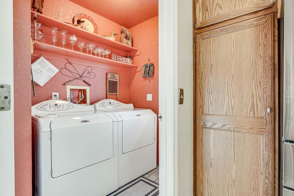 Furnished Patio, Grill & Views: Lake Havasu Home