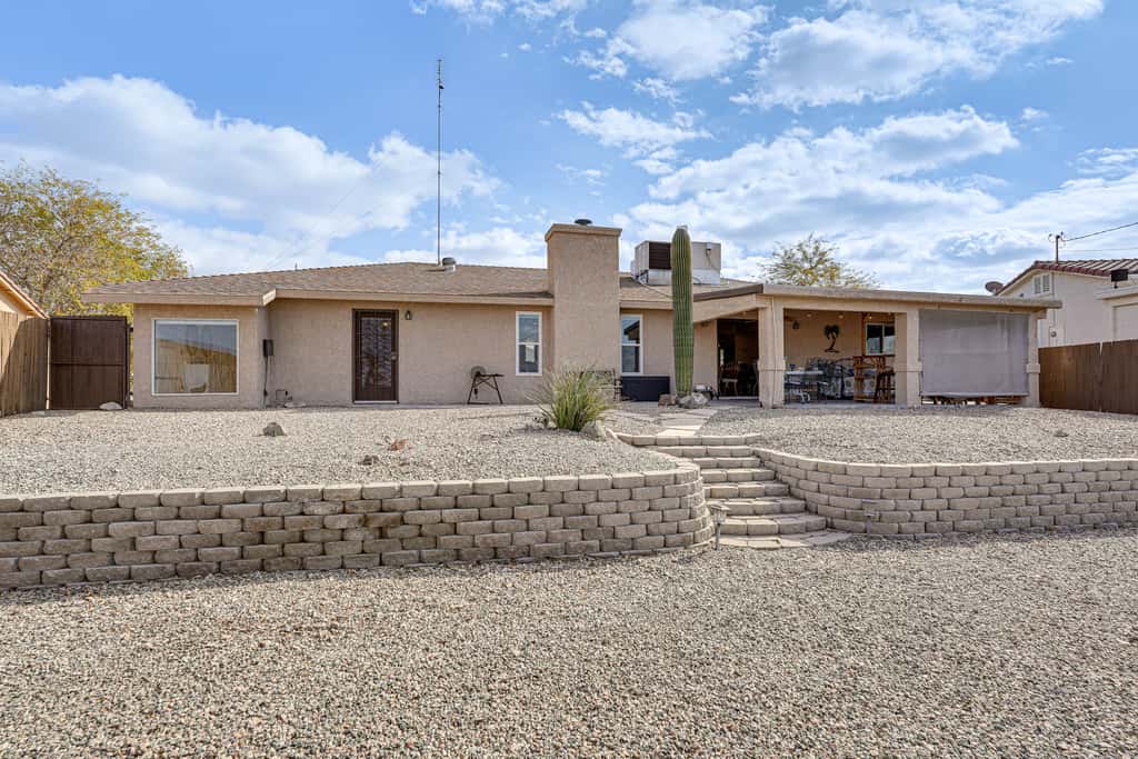 Furnished Patio, Grill & Views: Lake Havasu Home