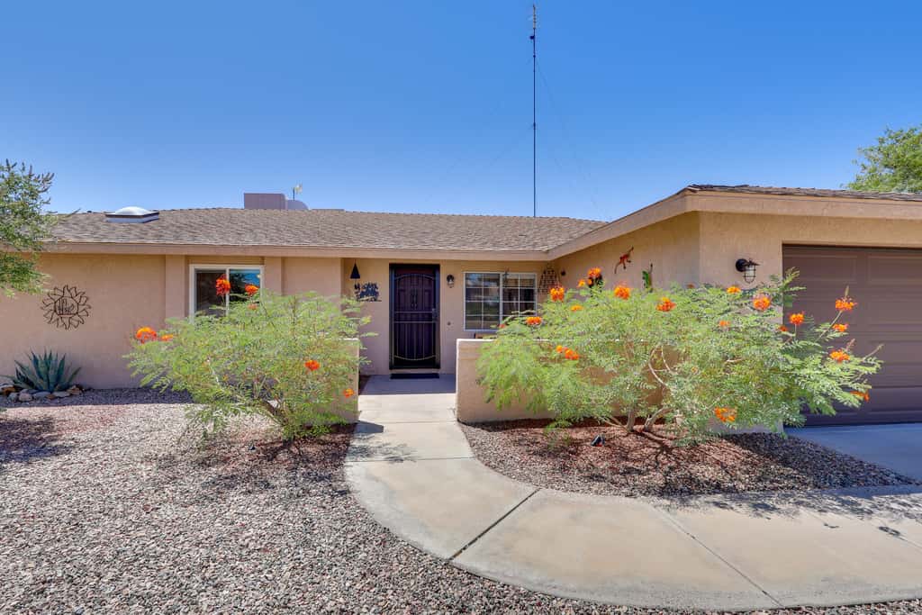 Furnished Patio, Grill & Views: Lake Havasu Home