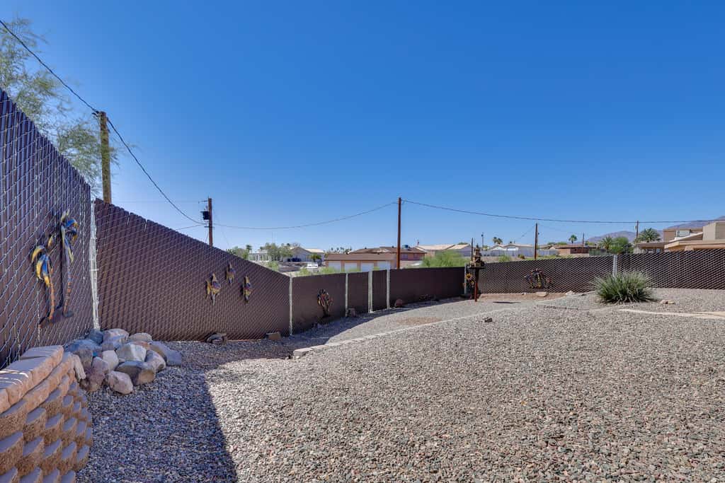 Furnished Patio, Grill & Views: Lake Havasu Home