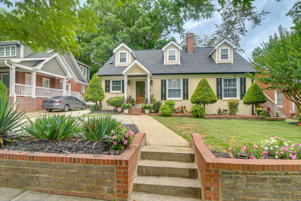 Charlotte Home w/ Yard - Near Spectrum Center!