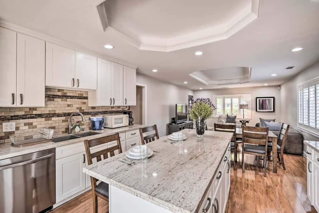 Family Home in Walkable Area Near Silicon Valley!