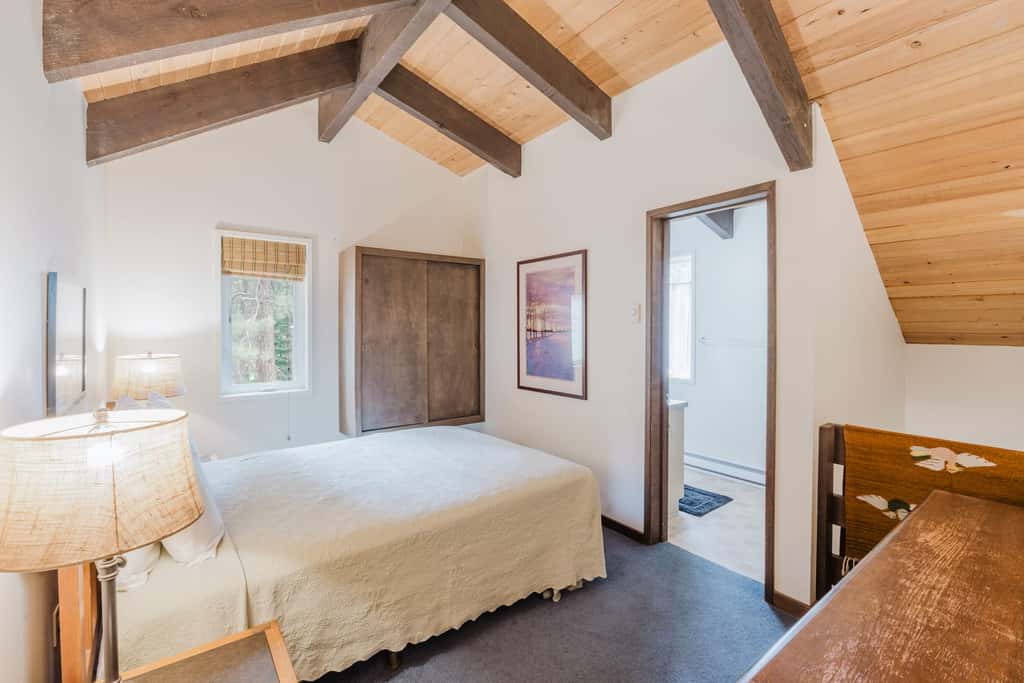 Black Butte Retreat w Resort Amenities, Near Hiking and Bike Trails