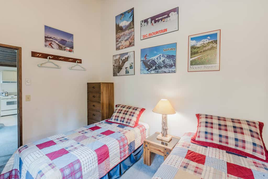 Black Butte Retreat w Resort Amenities, Near Hiking and Bike Trails