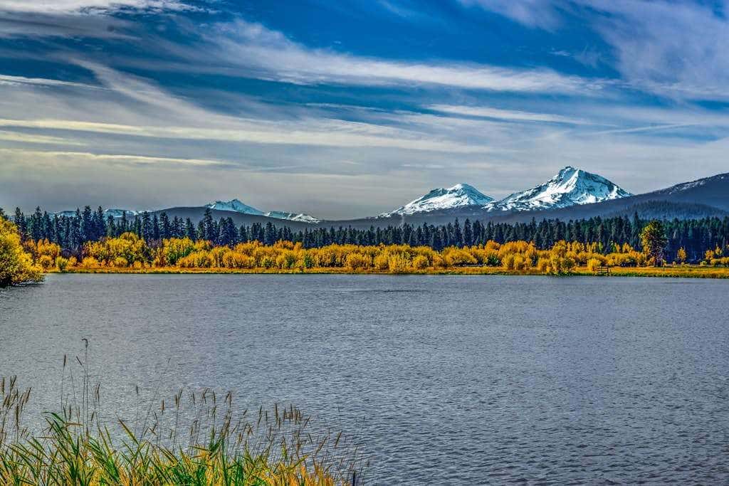 Black Butte Retreat w Resort Amenities, Near Hiking and Bike Trails