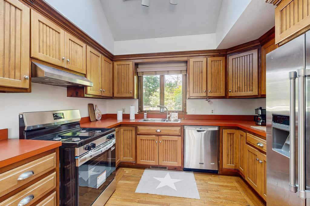 Charming Dog Friendly North Chatham Ranch