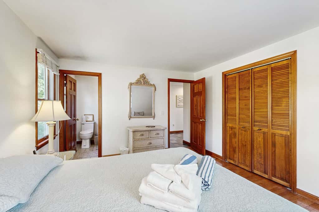 Charming Dog Friendly North Chatham Ranch