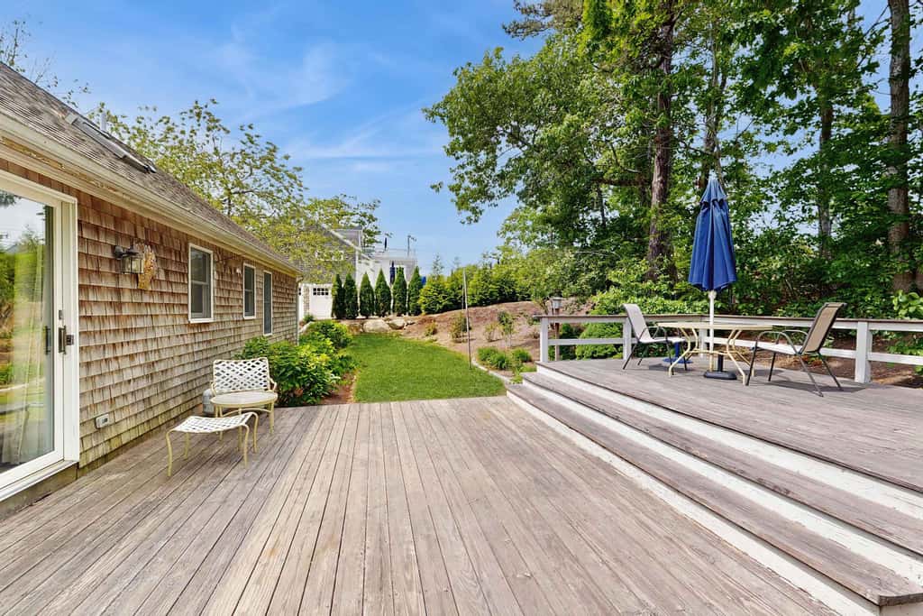 Charming Dog Friendly North Chatham Ranch