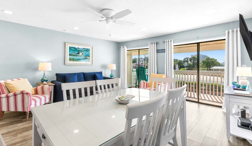 2BR Condo - Shared Pool, Hot Tub & Tennis Courts 
