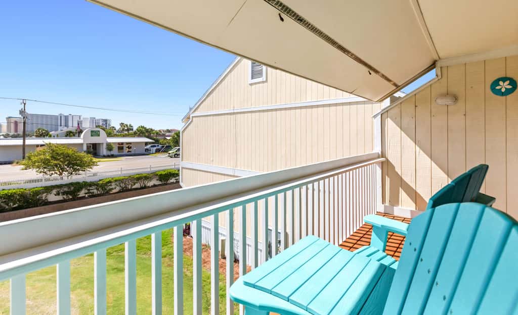 2BR Condo - Shared Pool, Hot Tub & Tennis Courts 