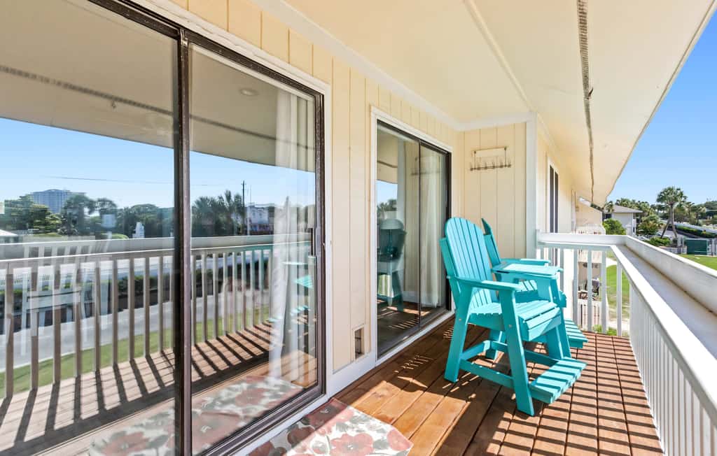 2BR Condo - Shared Pool, Hot Tub & Tennis Courts 