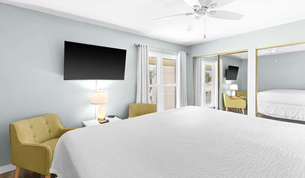 2BR Condo - Shared Pool, Hot Tub & Tennis Courts 