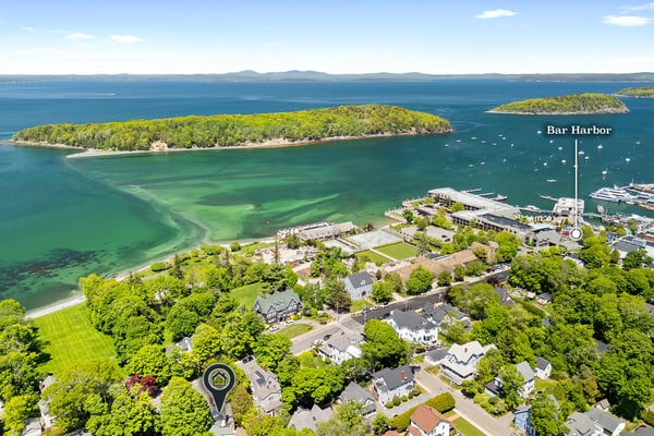 La Maisonette - Historic Renovated 6 BR Downtown Bar Harbor