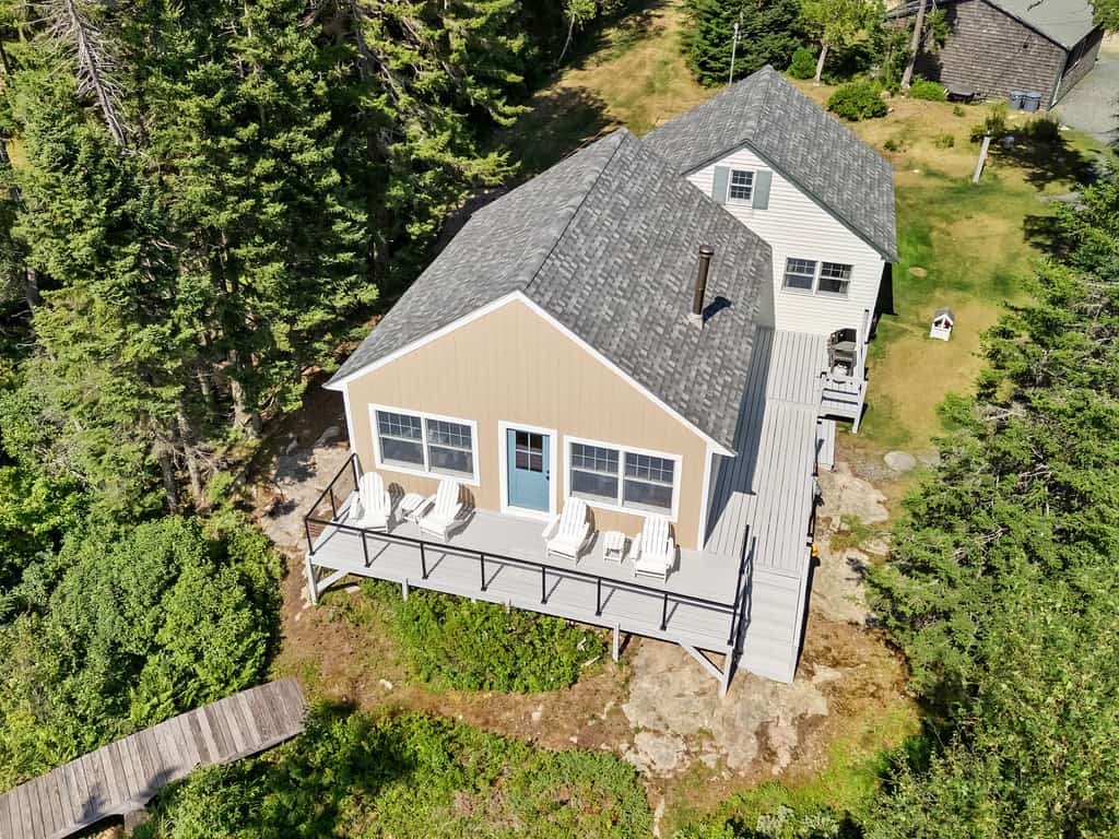 Capstone Cottage - 2BR beach access near Bar Harbor