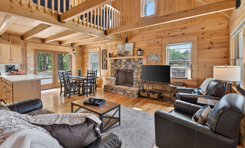Cozy 3 Bedroom Cabin With Incredible Views! Serenity Ridge