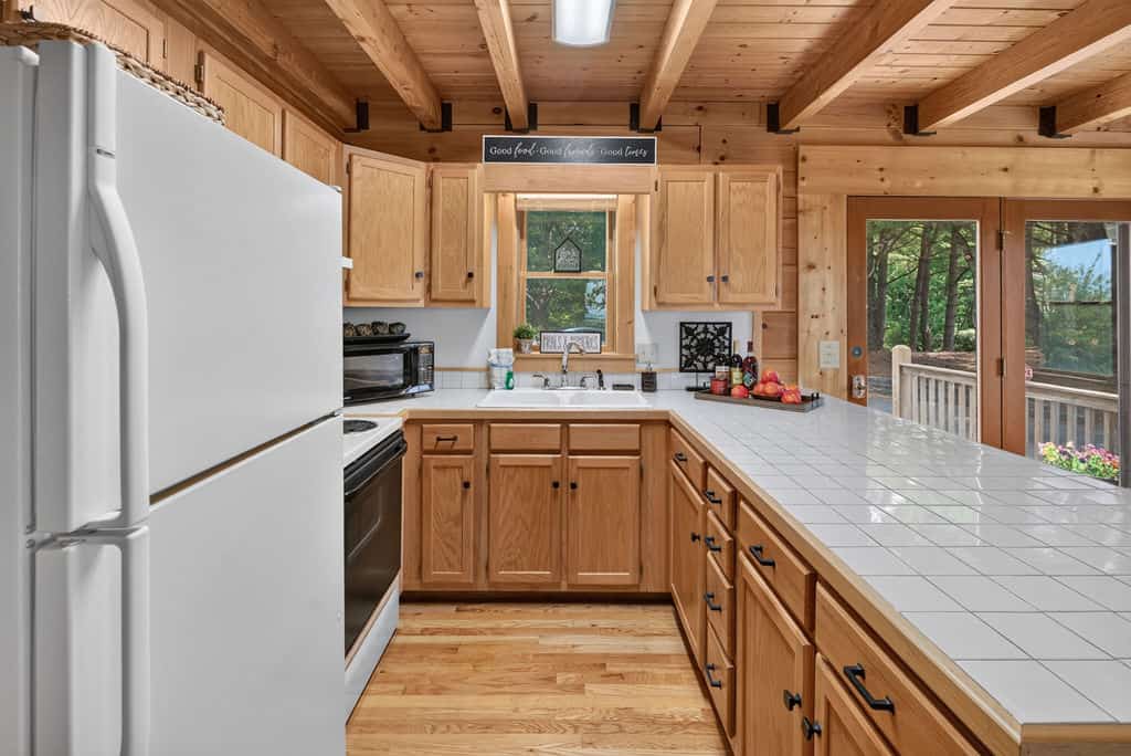 Cozy 3 Bedroom Cabin With Incredible Views! Serenity Ridge