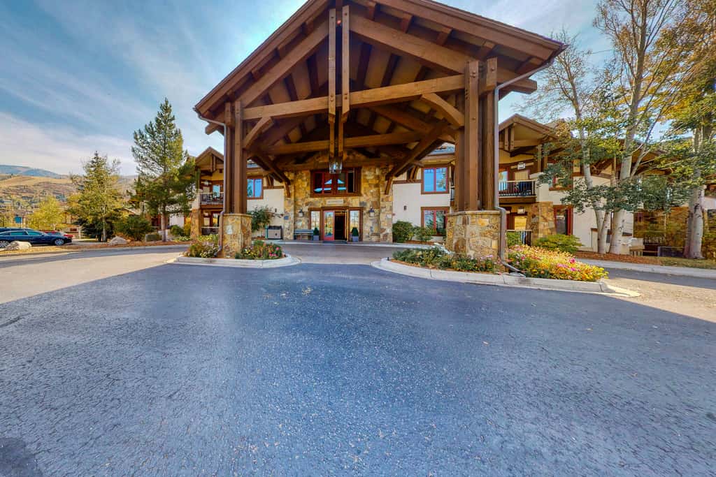 EagleRidge Lodge 204