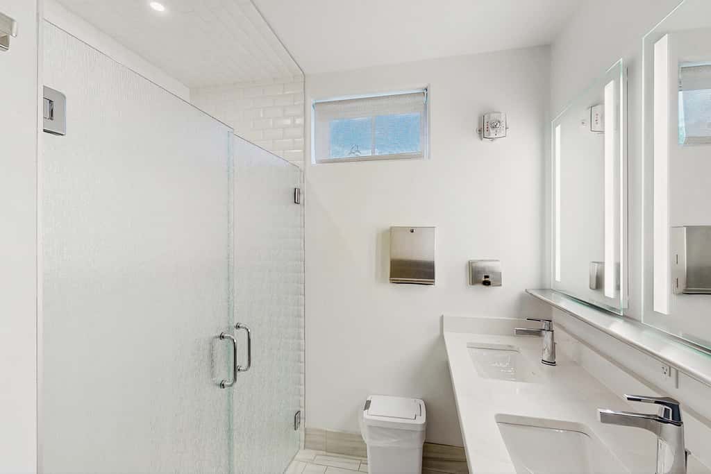 Luxe Retreat at O'Kemo's Southface Village