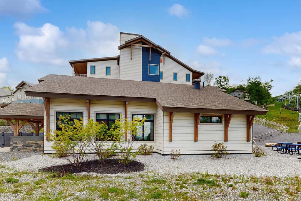 Luxe Retreat at O'Kemo's Southface Village