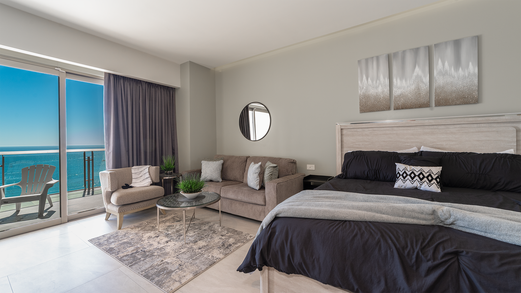 One 1507C Studio: Sunset Paradise Ocean View