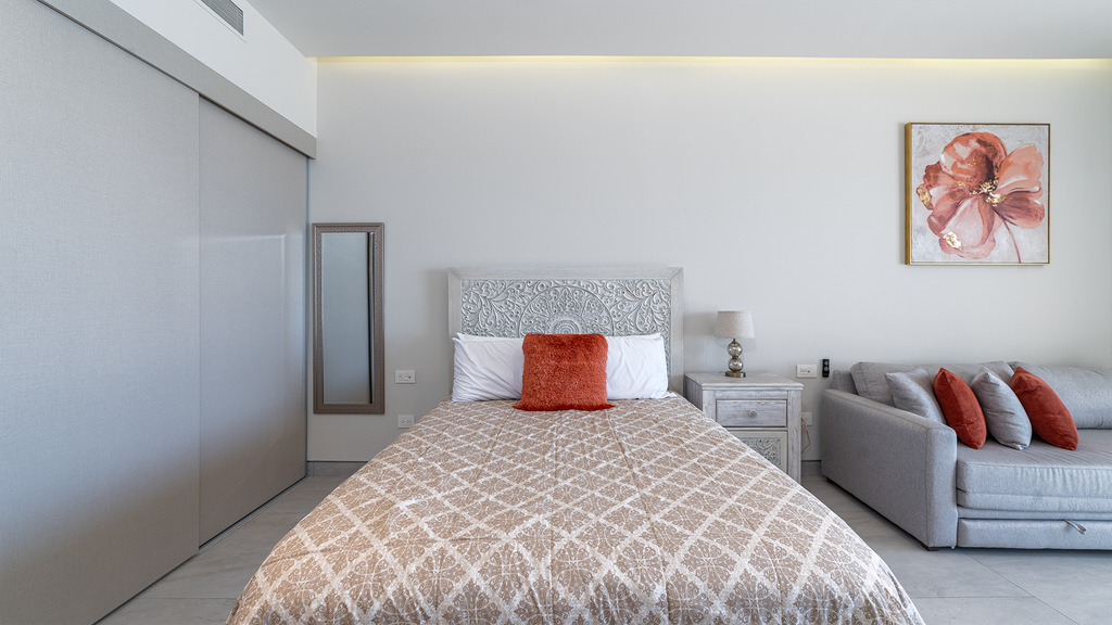 One 1203A Studio : Ocean View Haven at Sonoran Star