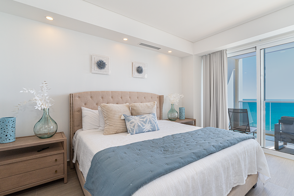 Stunning 1 bedroom condominium (Encantame Verano 1403)