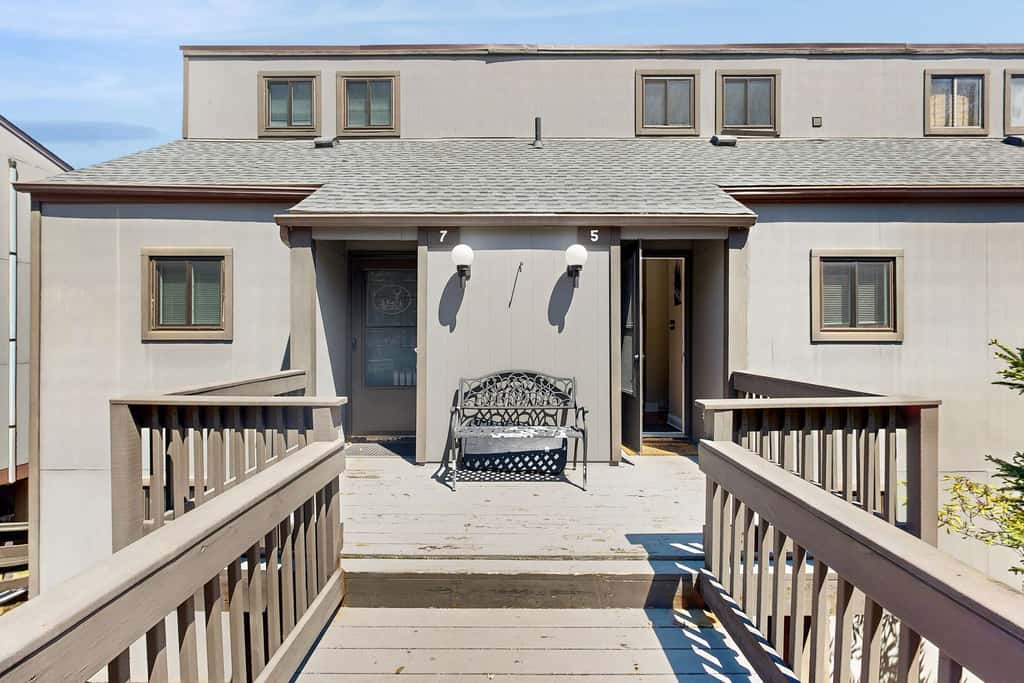 Cozy 3BR Condo - Fireplace - Tannersville