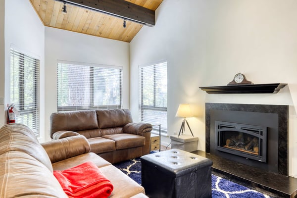 Tahoe Pines Escape