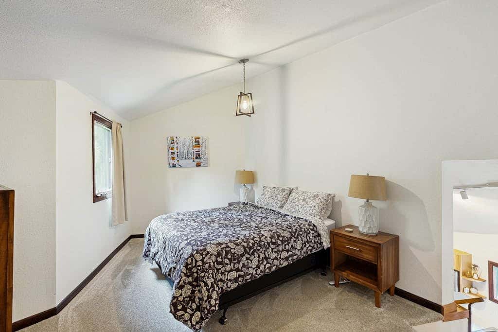 Girdwood Mountain House