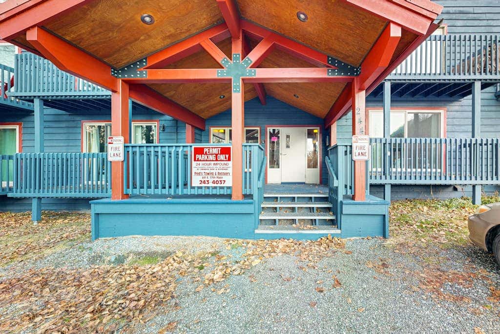 Olympic Mountain Oasis